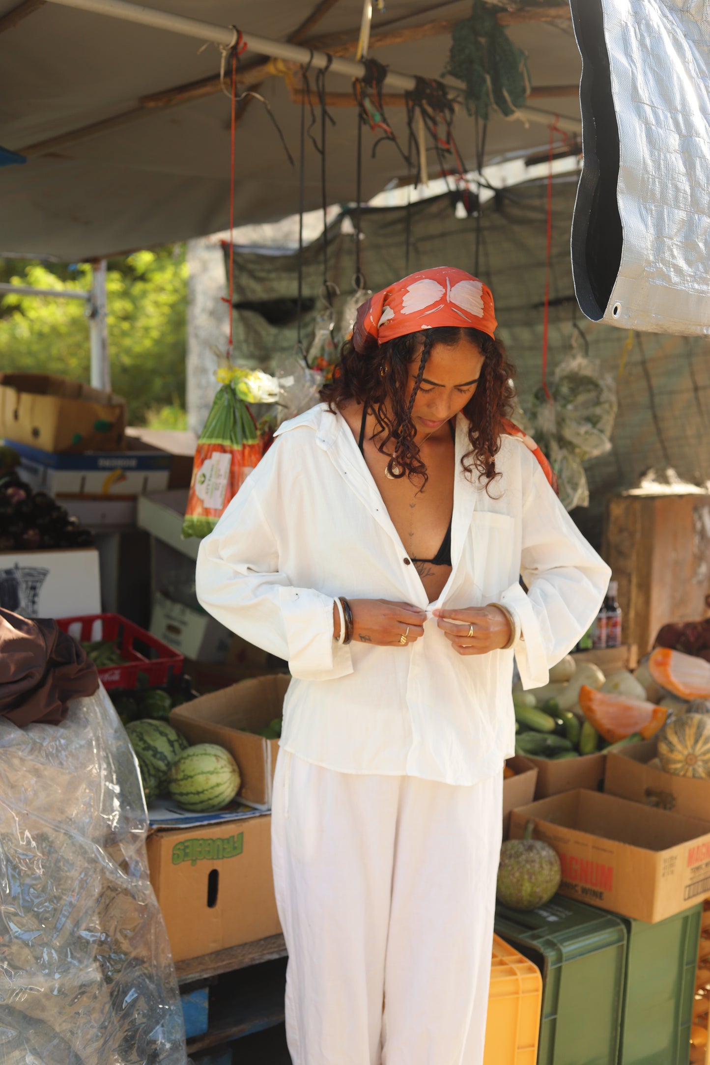 Flor Unisex Button Down